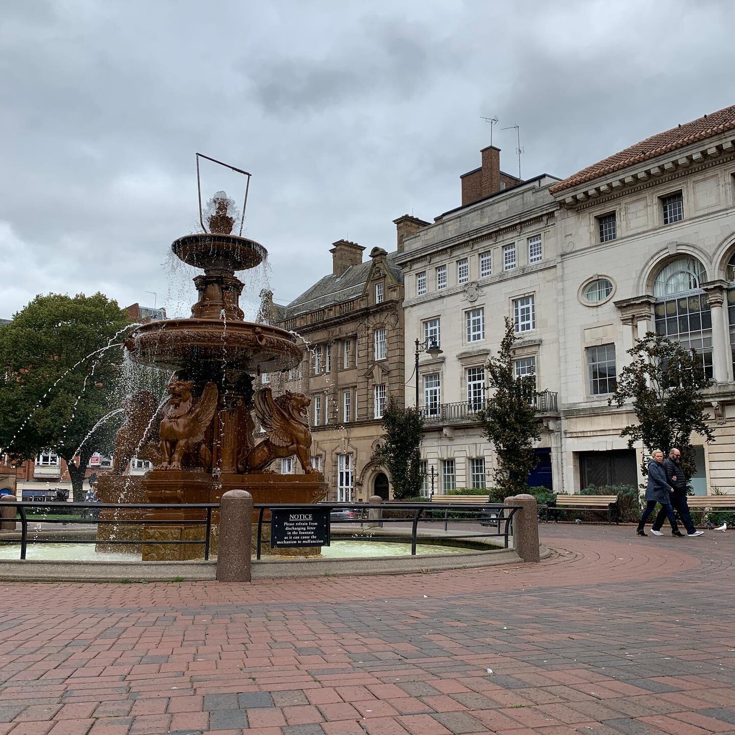 Leicester Town Hall Square